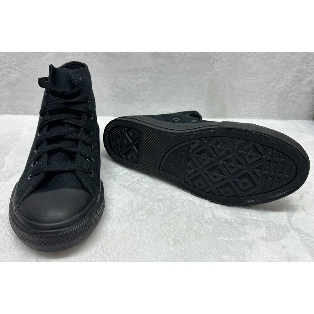 Converse All Star HighTop size 3Y